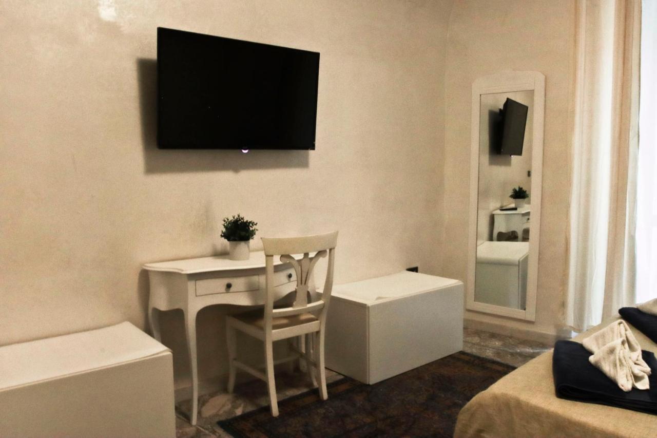 나폴리 Olimpo Degli Dei B&B 외부 사진