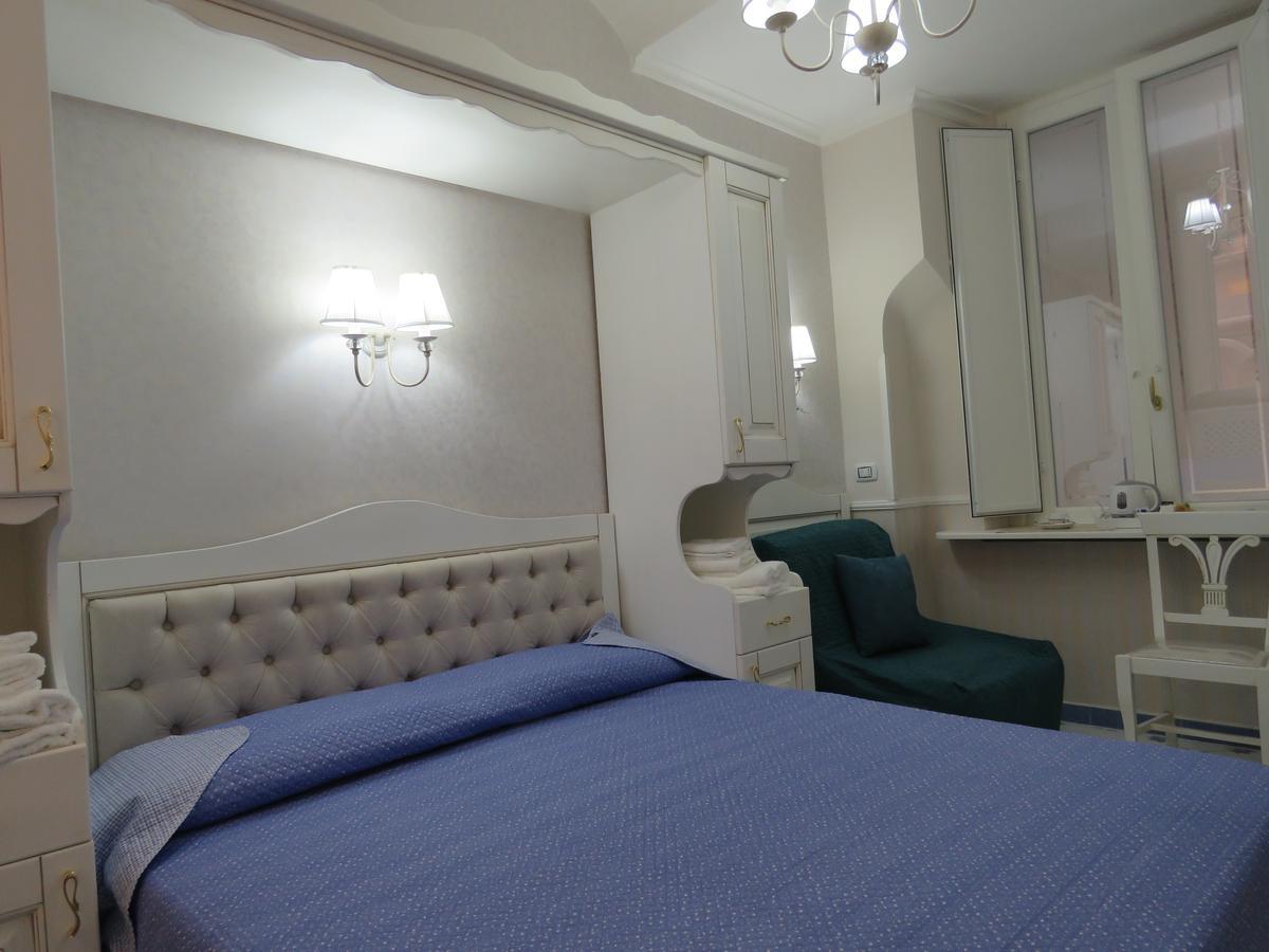 나폴리 Olimpo Degli Dei B&B 외부 사진