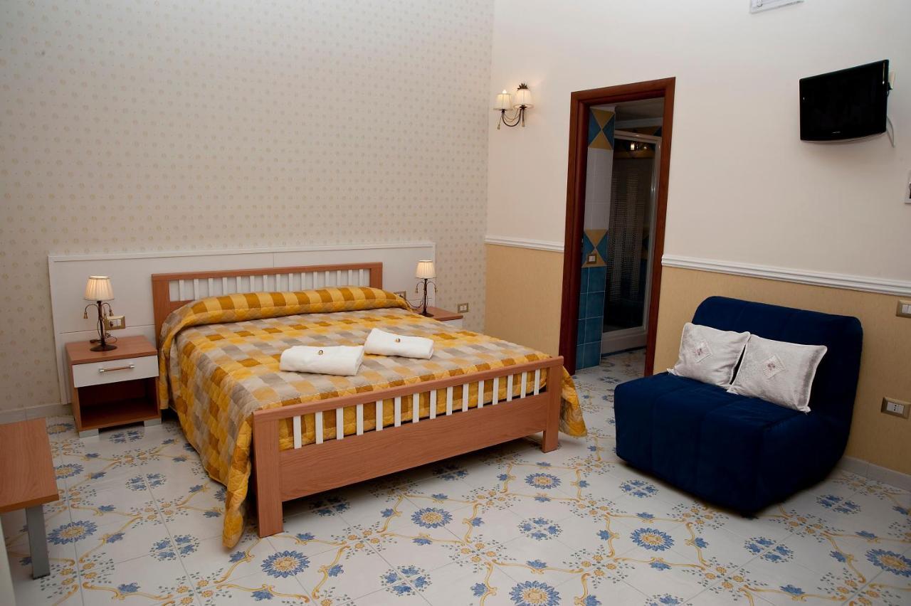 나폴리 Olimpo Degli Dei B&B 외부 사진